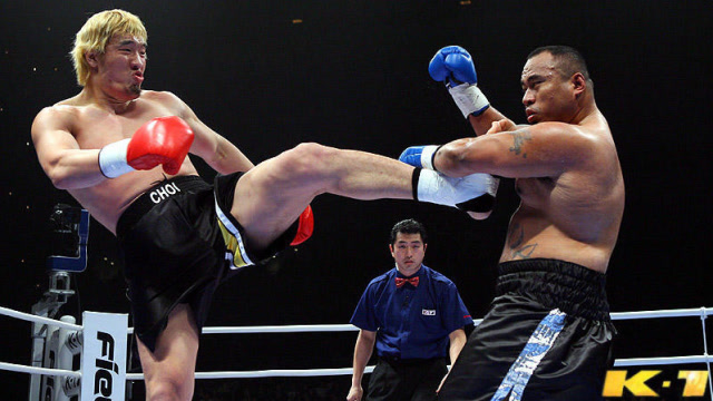 巅峰期韩国巨兽崔洪万有多猛?看看这个集锦!连轰砸拳解决对手!