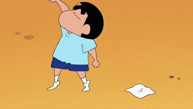 蜡笔小新:为了体现出自己的帅气,小新捡个手绢都要特意翻个跟头