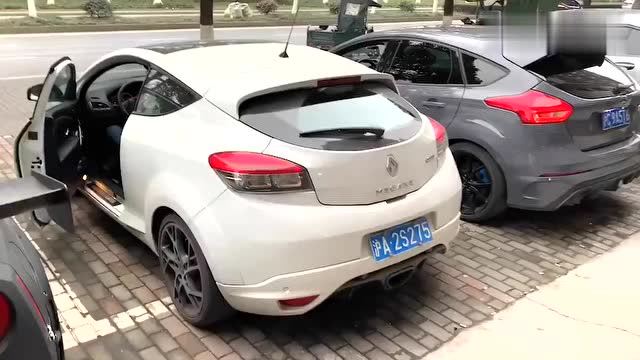 梅甘娜vs福克斯rs声浪,这是谁家在放鞭炮吗?有点意思!