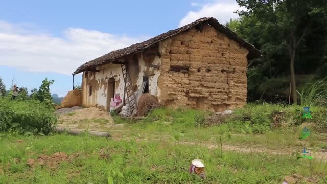 湖北宜昌乡村的一栋土房子,承载着满满的乡愁