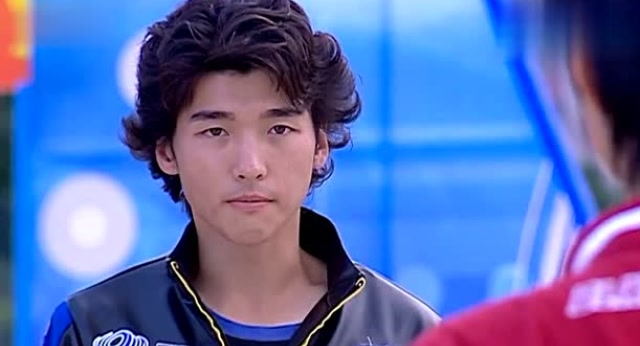 火力少年王:李非刚上场,高添警告他把火力银电v换掉,遭拒绝