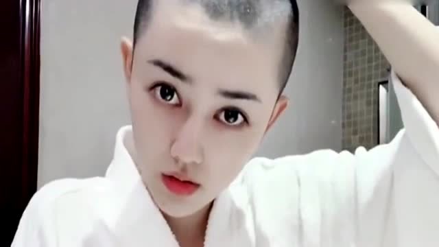 美女剃光头好美啊跟天女下凡一样我见过最美的尼姑