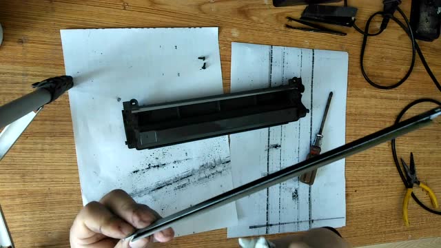 激光打印机漏墨,不花一分钱可以修好吗?