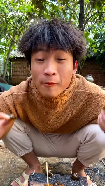 农村浪人:今天做椰子煮田螺,你们想吃吗