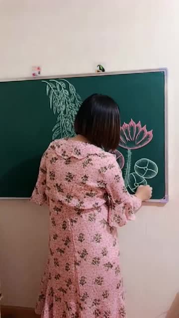 柳树黑板粉笔画图片