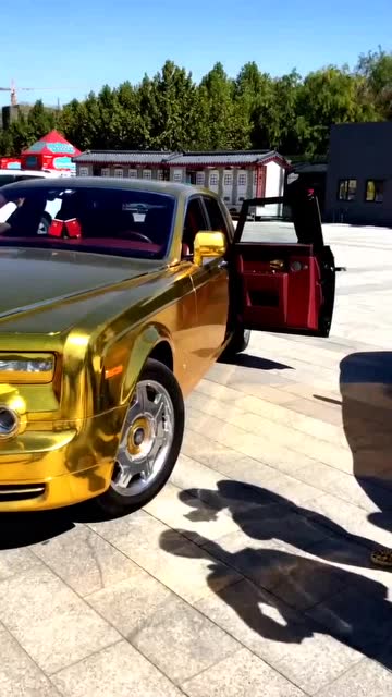 黄金版劳斯莱斯幻影!