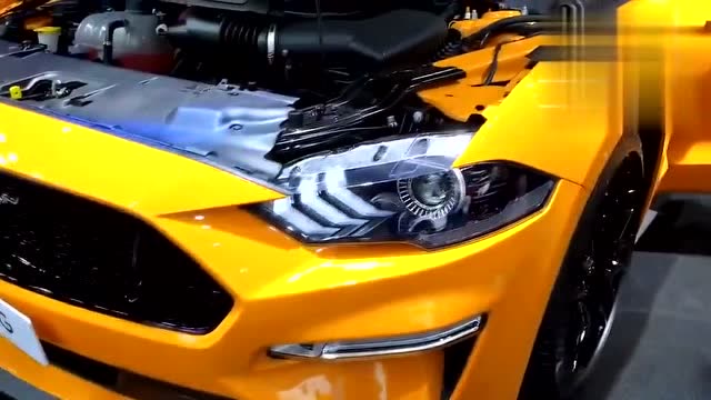 福特野马gtcoupe实拍