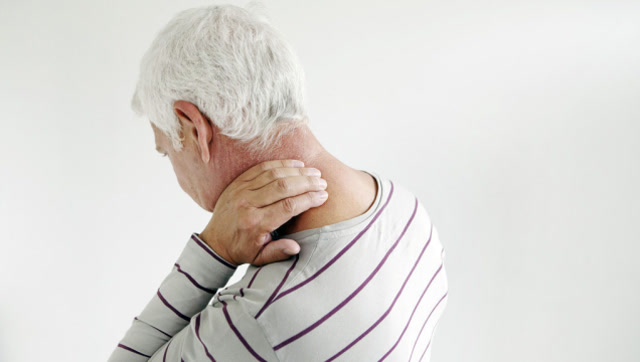 颈型脊椎病的症状有哪些?专家陈希航为你分析!