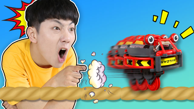 伶可兄弟 坤坤自制平衡机器人!竟然成功啦!你知道为什么吗?