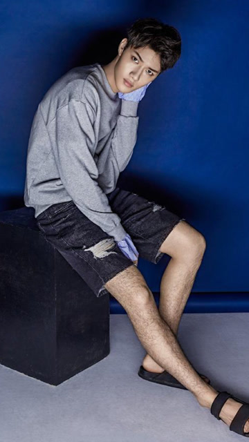 陈子由时装洋气,古装帅气,像一个邻家大男孩