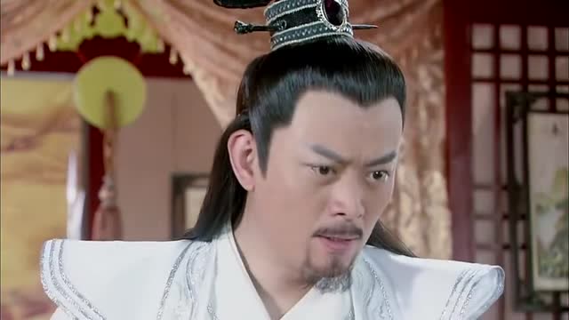 薛丁山直接让儿子下跪,拿鞭子抽打他,棍棒底下出孝子啊!