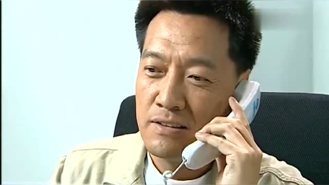 红蜘蛛:美女偷懒让陌生人带孩子,却让孩子命丧火车,真罪恶!