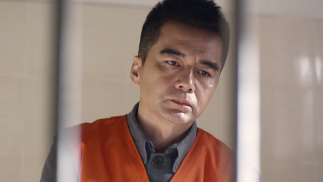 守婚如玉:许亚军犯罪进监狱,为了不拖累媳妇,立马提出了离婚