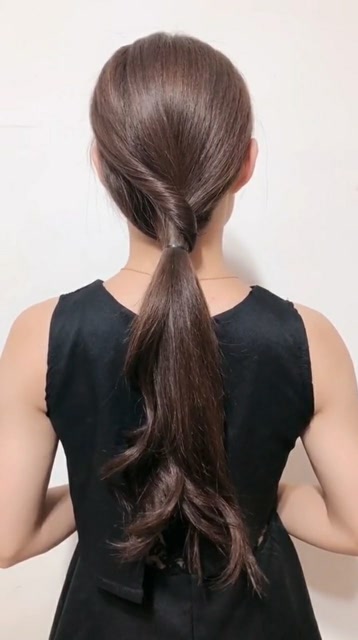 韩国明星最喜欢扎的低马尾