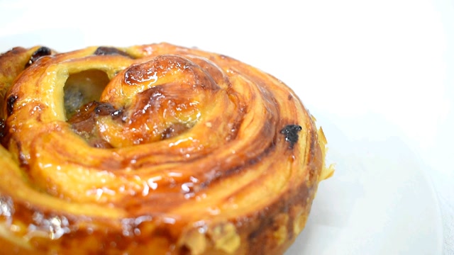 broteck提子蛋糕点心千层丹麦卷 raisin swirl 提子卷 环拍