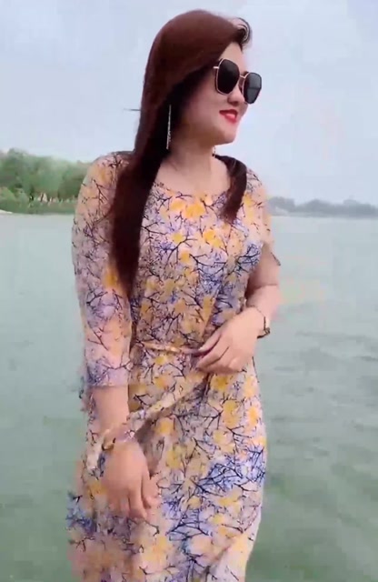 大姐穿搭打造小清新淑女范,气质温婉甜美