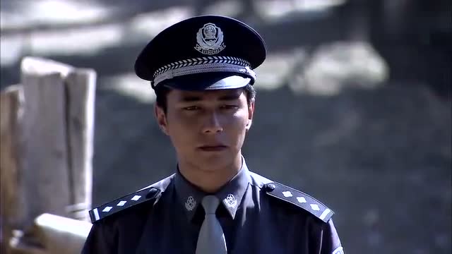 大漠高墙:玉素甫被坑害,萧凡经过询问,发现徐利群不对劲!
