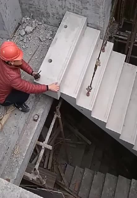 这样的滑动伸缩楼梯你们见过么?