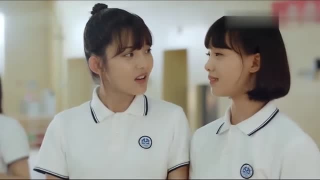 时光与你都很甜陆一白脚受伤林星辰想去关心被杨若盈抢风头