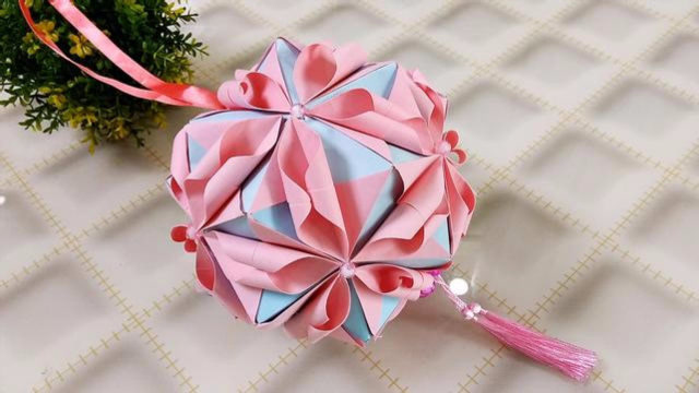 中秋节折纸樱花球,漂亮又大气,手工团圆灯笼球