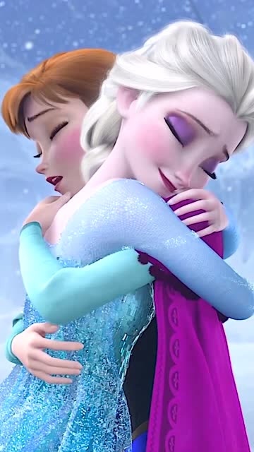 事实证明姐妹情胜过爱情艾莎和安娜拥抱这画面美极了