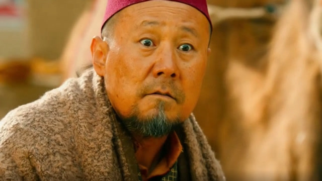 盘点影视中腾格尔搞笑场面,自带喜感的男人,不愧是国家级演员!