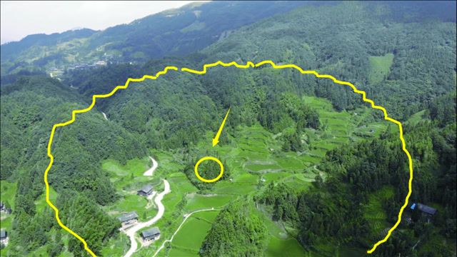 大山环抱,藏风聚气,格局独一无二的风水宝地!