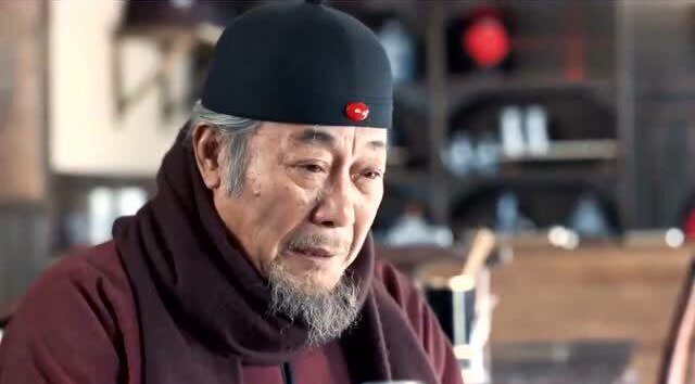 老酒馆:那正红向王爷表忠心,亮出自己藏着的辫子,那爷真是太忠心了!