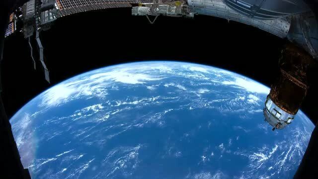 空间站看地球好梦幻