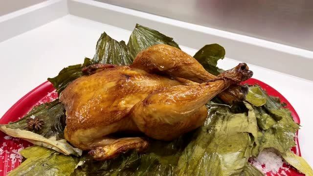 鸡包上荷叶像我这样烤,好吃的不得了