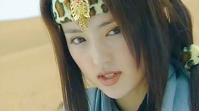 雪花女神龙童年女神她美她更冷 当她做这个动作我就知道结局了