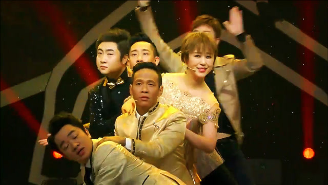 马丽宋小宝爆笑千手观音,一分钟不到的时间,全场观众爆笑!