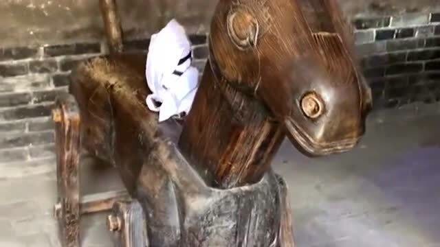 古代十大酷刑之骑木驴,专门惩治谋害亲夫不守妇道的女子,太吓人