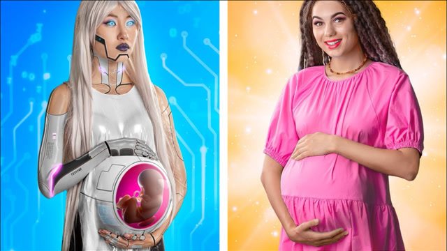 美女和机器人闺蜜同时怀孕,日常画风完全不同,医生太难了!