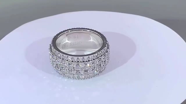 伯爵豪华转动戒指 时来运转 满钻好运连连 美好的未来如期而至