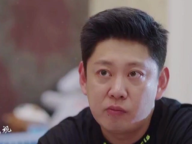 小伙成功给老婆买了车,还差点把小舅子打了#电视剧剪辑