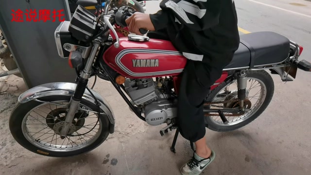 30年前的雅马哈rx125,见过的摩友不多吧?