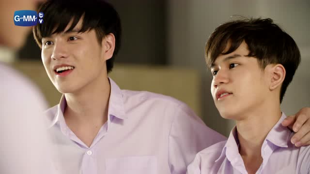 《白色齿轮》1 集:片段 4