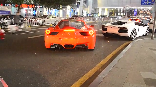 深圳万象城法拉利458起步炸街