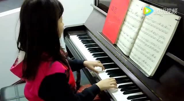 《齐步进行曲》