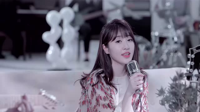 卢洁云 《陪我散步回家》