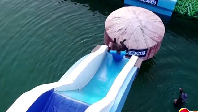 闯关综艺花式落水,各种囧态看到你笑抽