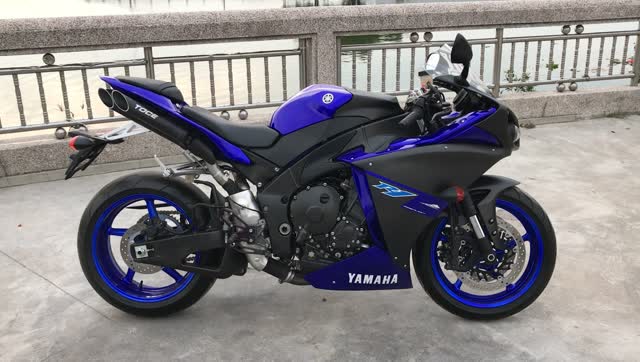 骏联车行 2011年雅马哈yzf-r1美版 toce排气