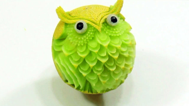 水果雕刻艺术教学哈密瓜雕刻猫头鹰