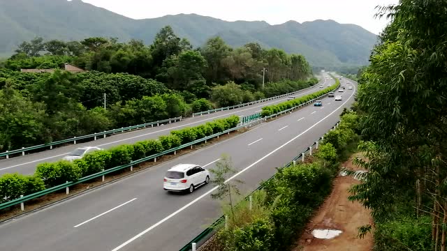 国庆广西玉林高速路情况玉铁高速路情况