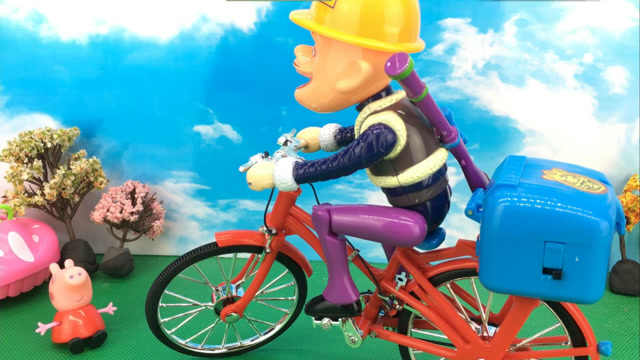 小猪佩奇玩熊出没光头强极速单车