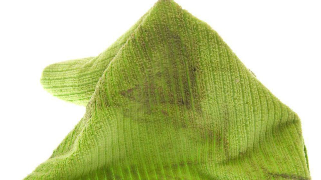 无论家里的抹布有多脏,根本不用洗,几分钟变的跟新的一样干净