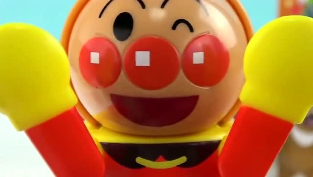 《玩具益趣园》绝对哄娃高手!一会一个表情,乔治被逗得哈哈大笑