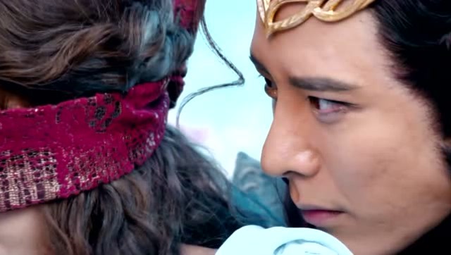 美人鱼失贞洁就会流下一泪石,火王子生了邪念