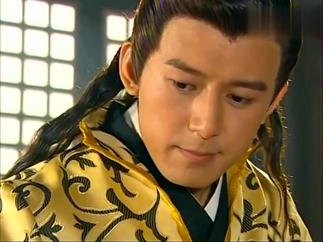 白云飞趁着小龙虾受伤,借机坦白心声,不料被安宁公主听到了